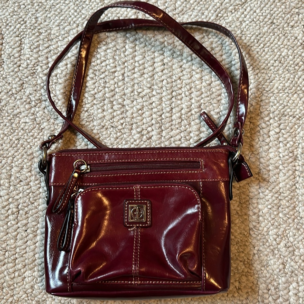 Beautiful like new Crossbody purse